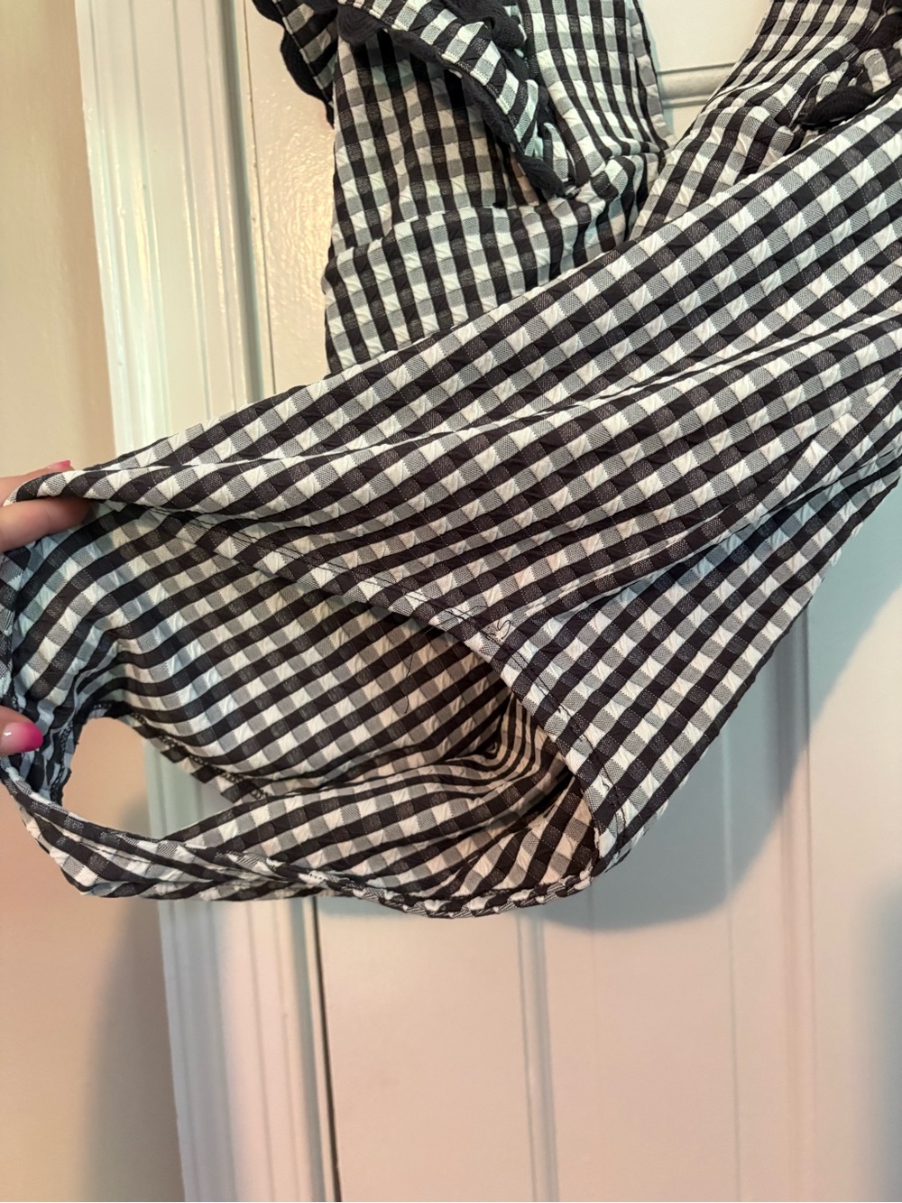 SEA New York Pucker Gingham One Piece Swimsuit Ruffle - Large - Picture 9 of 11